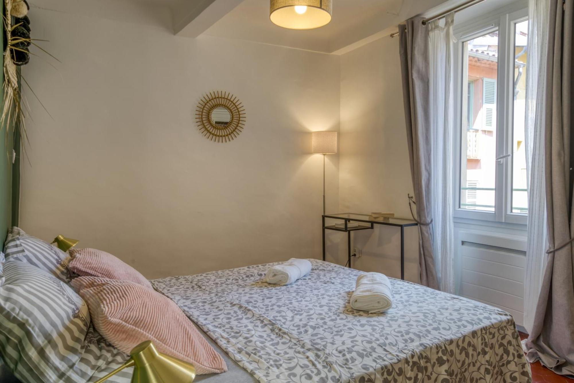 Typique - 2 Bedrooms,Typical Apartment-Old Town ניס מראה חיצוני תמונה
